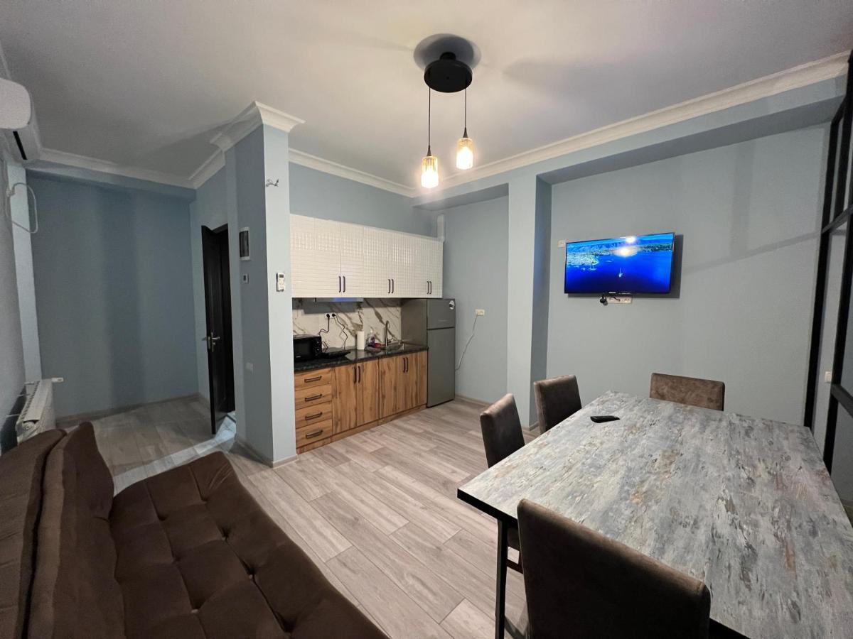 Apartment Merabi Batumi Kültér fotó
