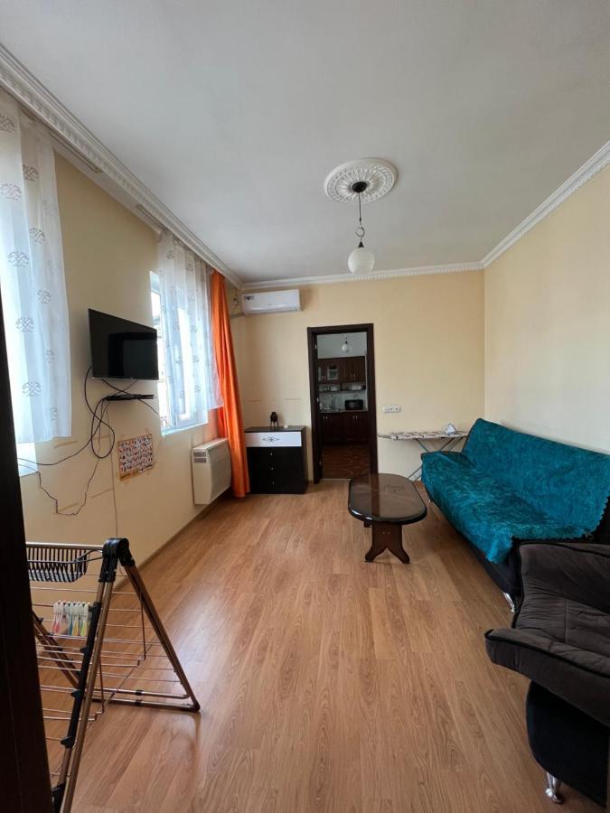 Apartment Merabi Batumi Kültér fotó