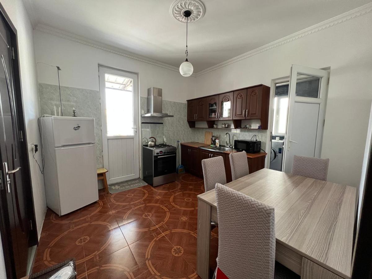 Apartment Merabi Batumi Kültér fotó