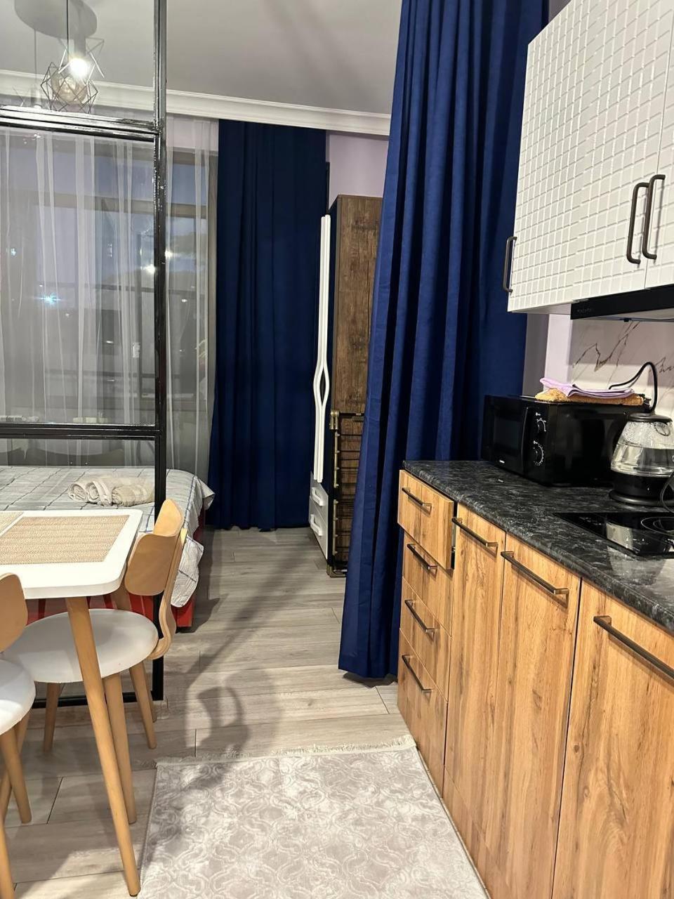 Apartment Merabi Batumi Kültér fotó